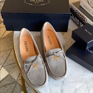 Prada suede loafers sz.40 (10) authentic